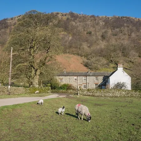 4 Bed In Penrith Oc-sz170 Ferienhaus *