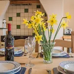 펜션 4 Bed In Penrith Oc-sz170 *